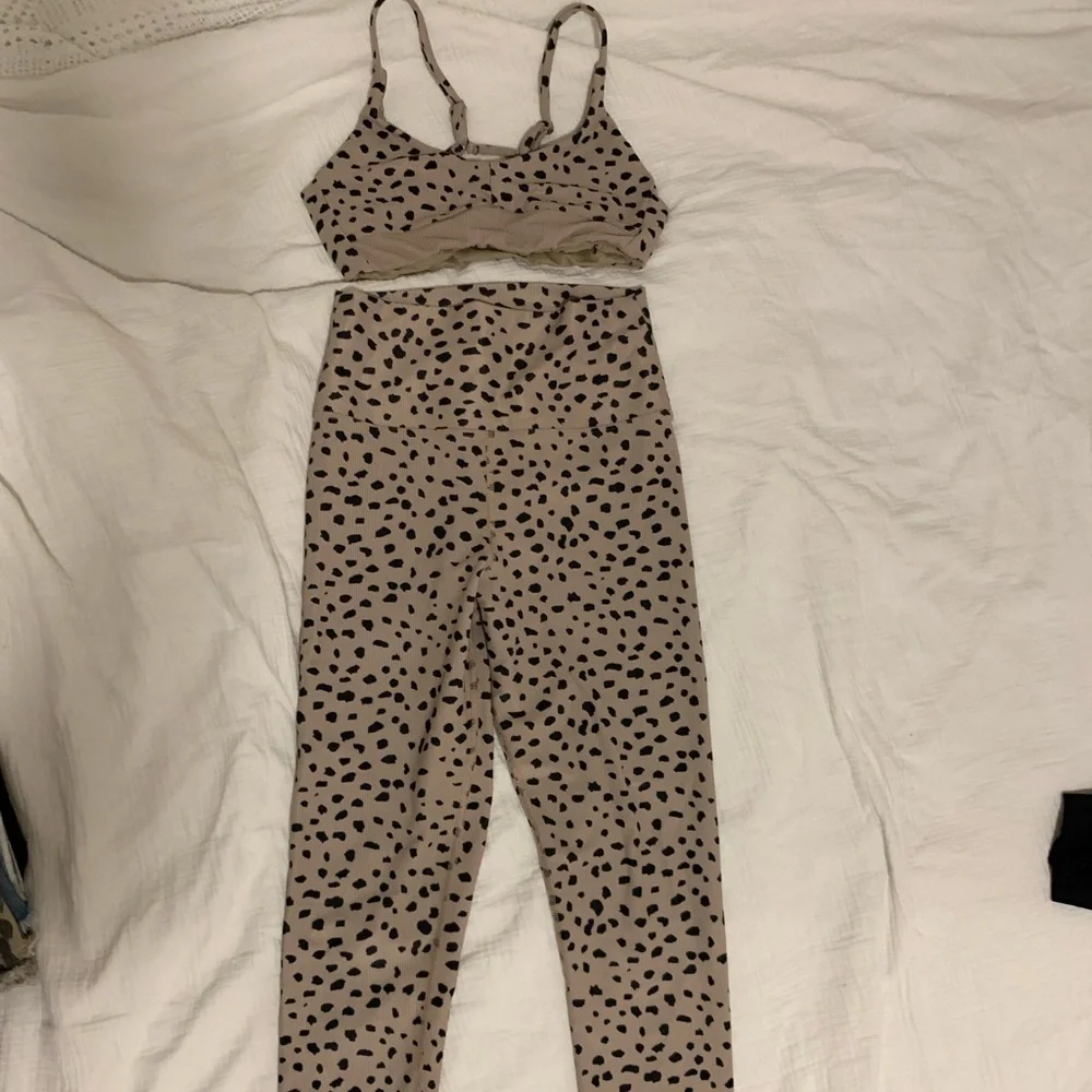 Beach Riot Set - Picture 2 of 7